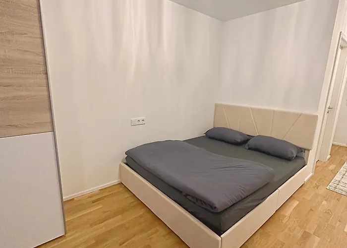 Apartman Seductive 1-room Apt, Centre Of *